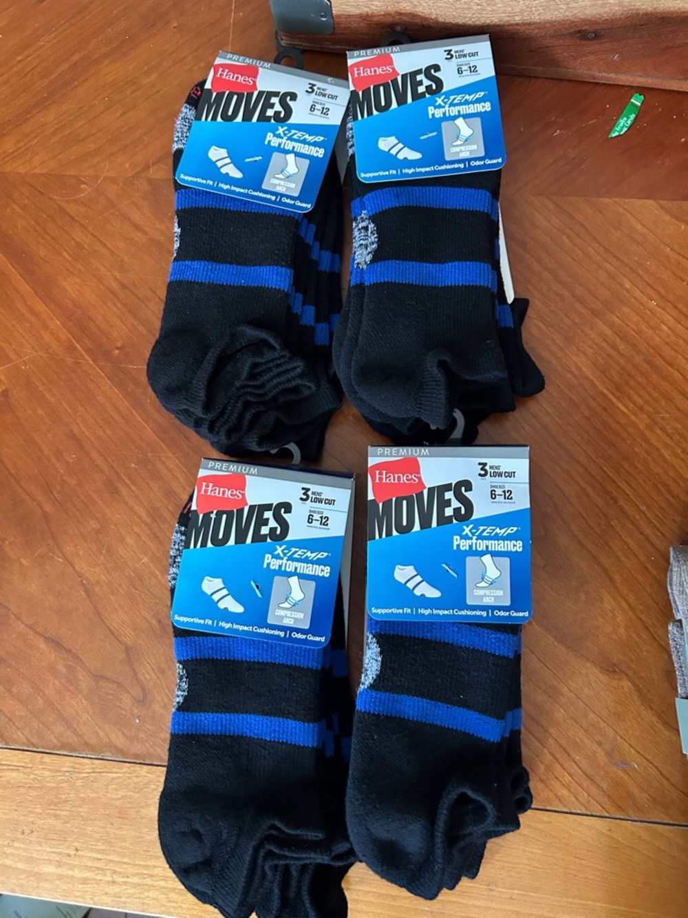 Hanes Men's 3 Pack Low Cut Socks X-temp performance shoes size 6-12 4 packages